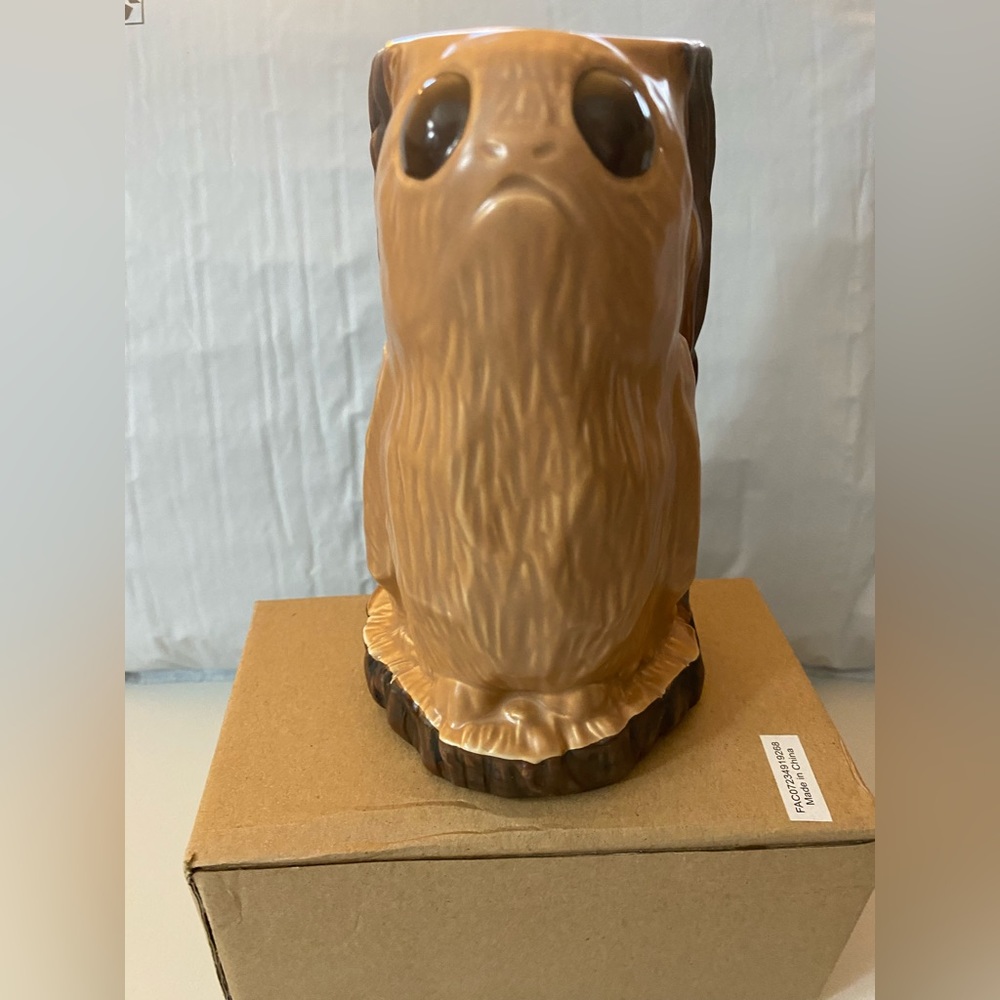 NIB Star War’s Galaxy’s Edge Porg Mug